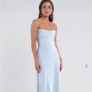Elegant Strapless Light Blue Dress